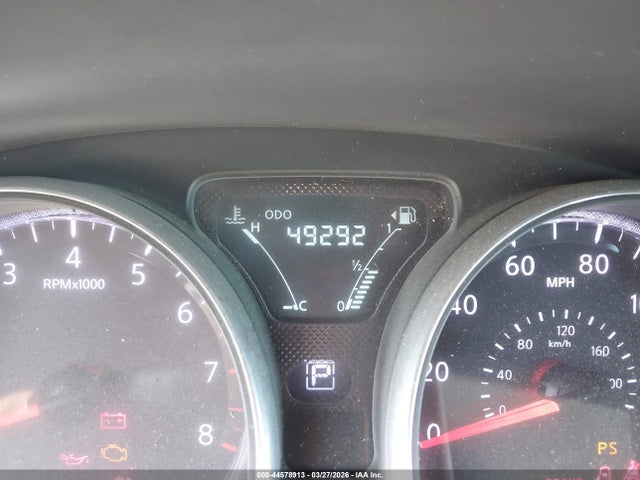 Nissan Versa 1.6 Sv