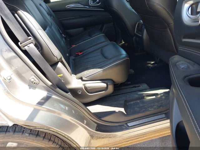 INFINITI Qx