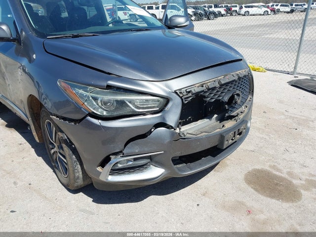 INFINITI Qx