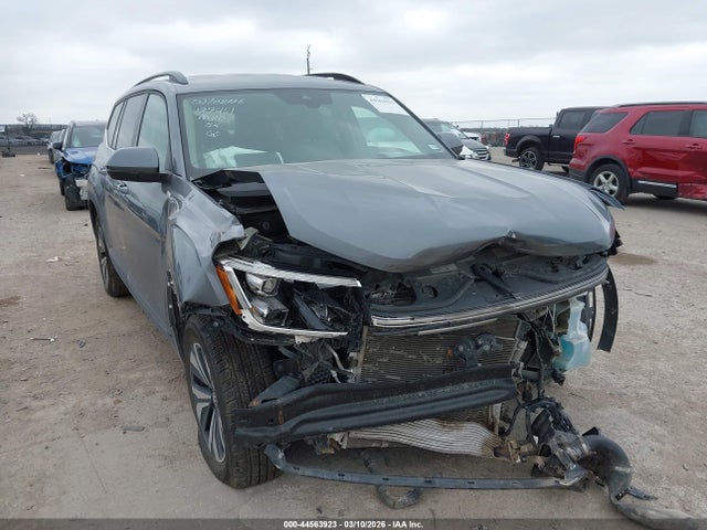 Salvage Volkswagen Atlas Image