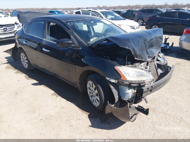 Salvage Nissan Sentra Image