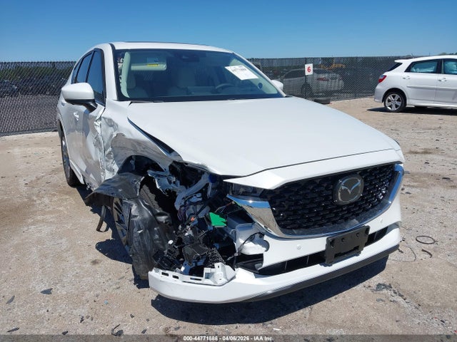 Salvage Mazda Cx Image