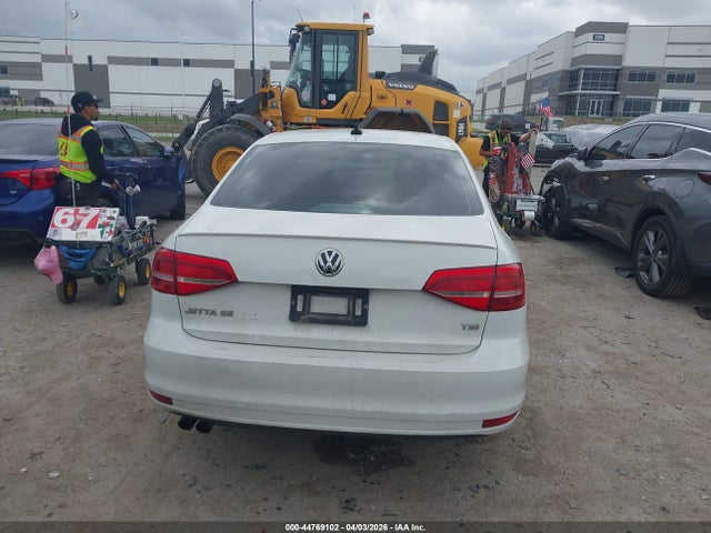 Volkswagen Jetta 1.8t Se