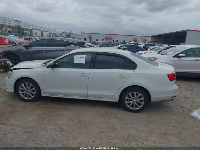 Volkswagen Jetta 1.8t Se