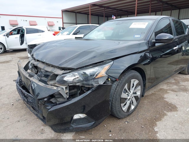 Nissan Altima S Fwd