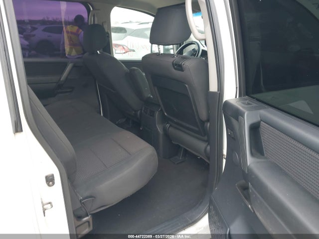 Nissan Titan