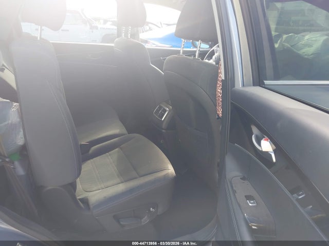 Kia Sorento 2.4l L