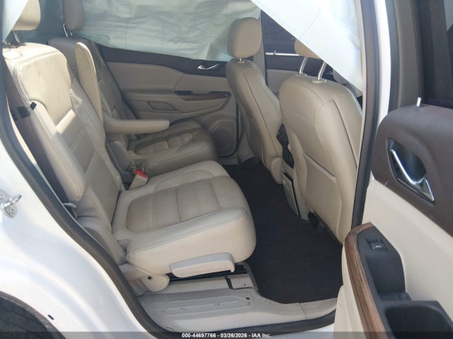 GMC Acadia Denali
