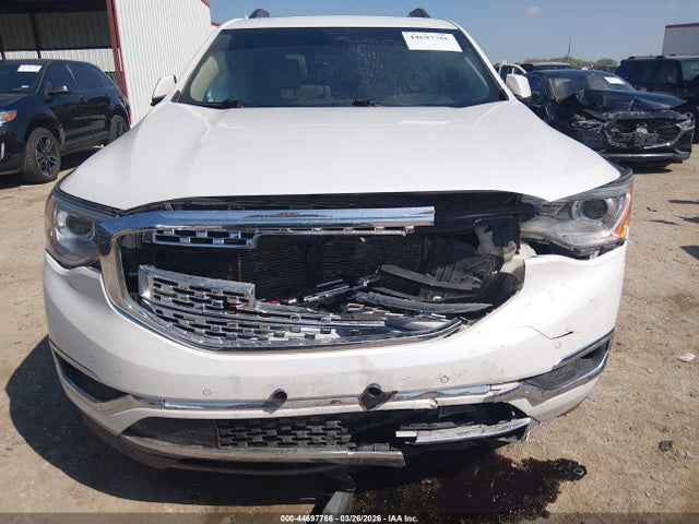 GMC Acadia Denali