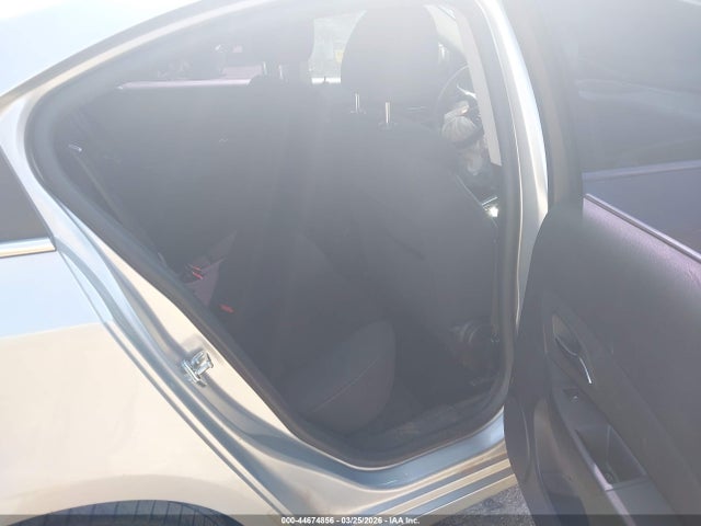 Chevrolet Cruze 1lt Auto