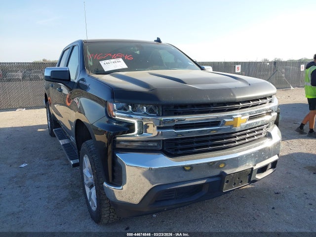 Salvage Chevrolet Silverado 1500 Image