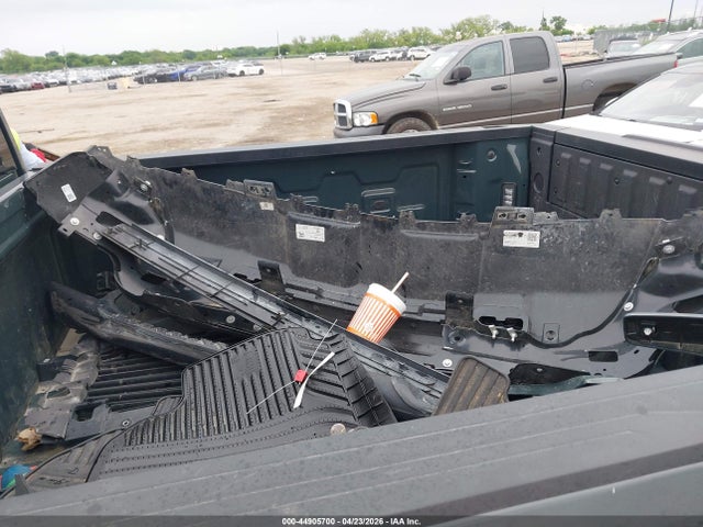 Chevrolet Silverado 1500 4wd  Short Bed Custom Trail Boss