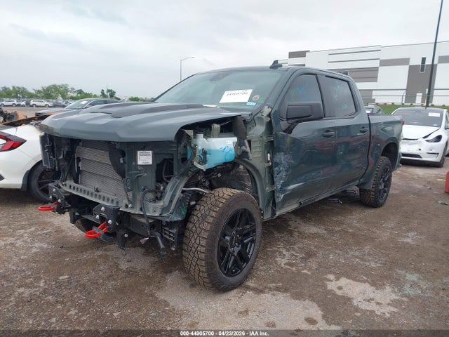 Chevrolet Silverado 1500 4wd  Short Bed Custom Trail Boss