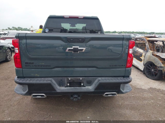 Chevrolet Silverado 1500 4wd  Short Bed Custom Trail Boss