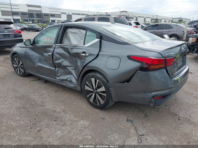 Nissan Altima Sv Fwd