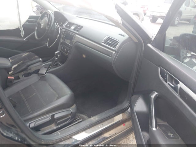 Volkswagen Passat 1.8t R-line