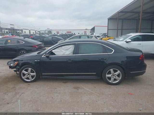 Volkswagen Passat 1.8t R-line