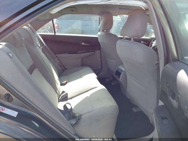 Toyota Camry Le