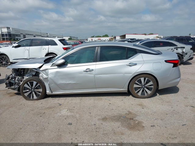 Nissan Altima Sv Fwd