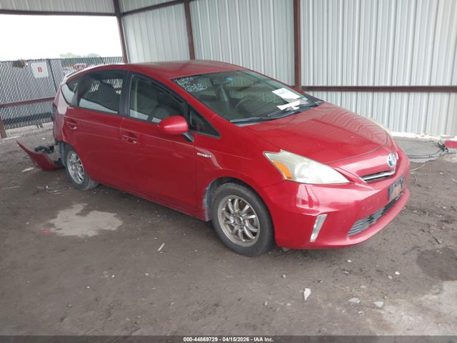 Salvage Toyota Prius v Image