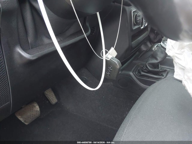 Jeep Wrangler Sport Altitude 4x4