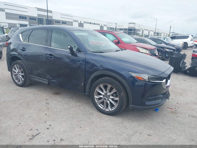 Salvage Mazda Cx Image