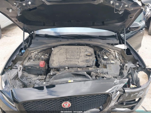 Jaguar F-PACE Premium P250 Awd Automatic