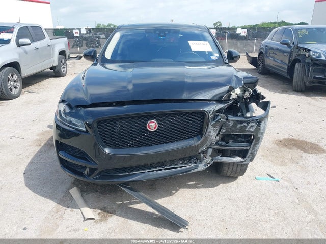 Jaguar F-PACE Premium P250 Awd Automatic