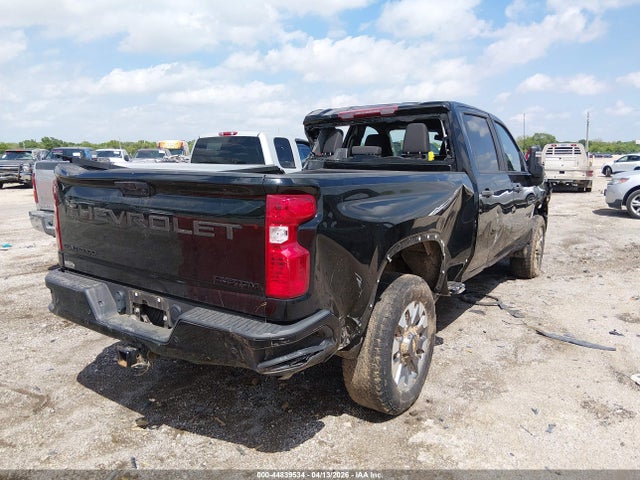 Chevrolet Silverado 2500 4wd  Standard Bed Custom