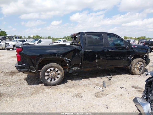 Chevrolet Silverado 2500 4wd  Standard Bed Custom