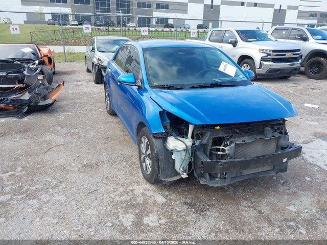2023 Kia Rio