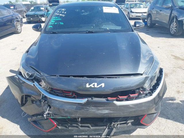 Kia Forte Gt-line