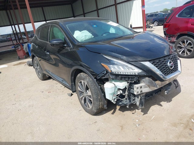 Salvage Nissan Murano Image