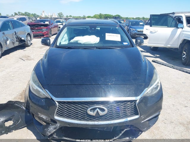 INFINITI Qx Premium