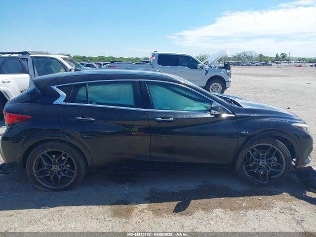 INFINITI Qx Premium