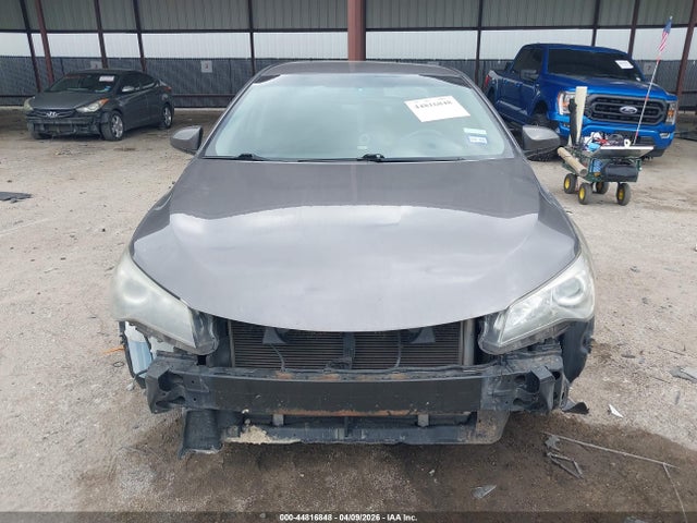 Toyota Camry Se