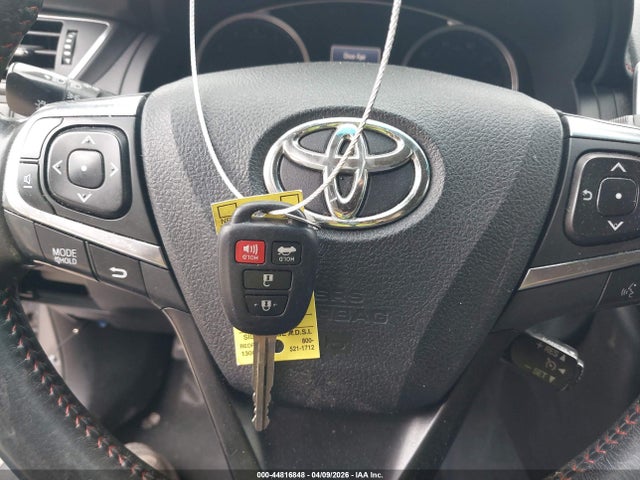 Toyota Camry Se