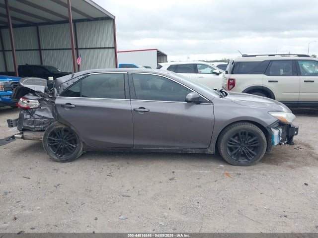 Toyota Camry Se