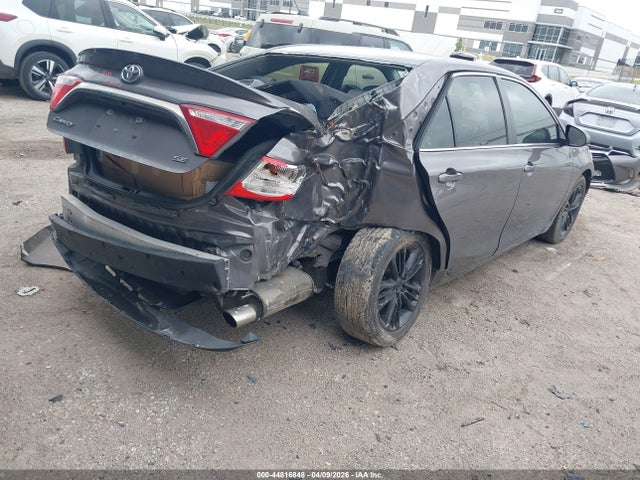 Toyota Camry Se