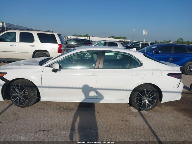 Toyota Camry Se