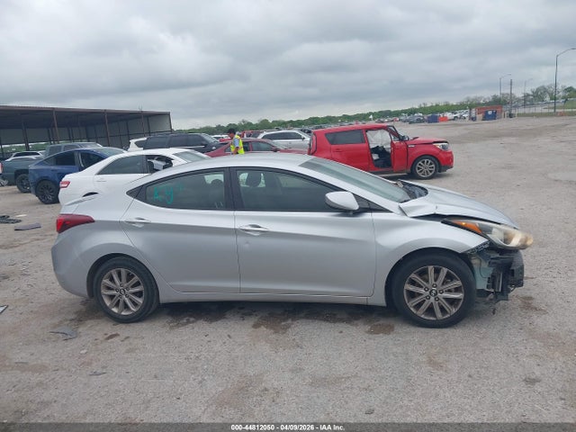 Hyundai ELANTRA Se