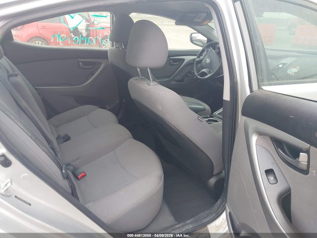 Hyundai ELANTRA Se
