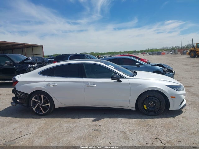 Hyundai SONATA Sel Plus