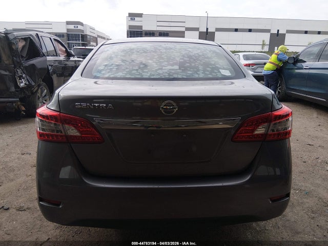 Nissan Sentra S