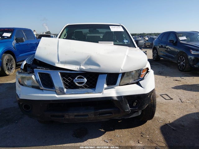 Nissan Frontier S