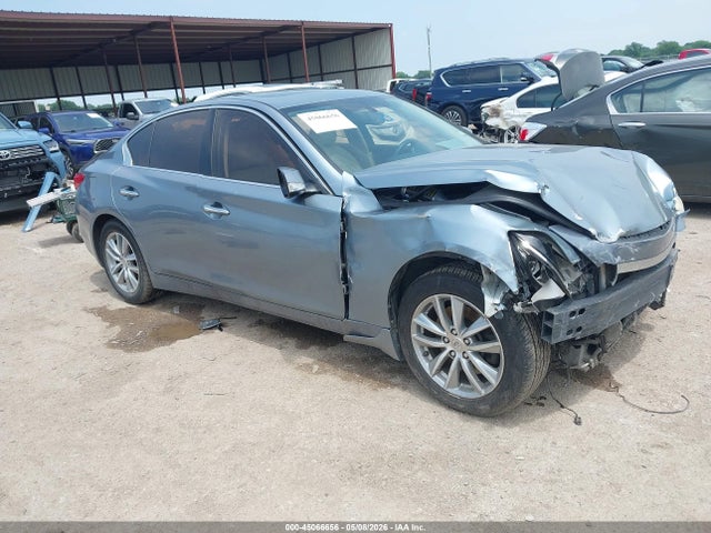 Salvage INFINITI Q50 Image