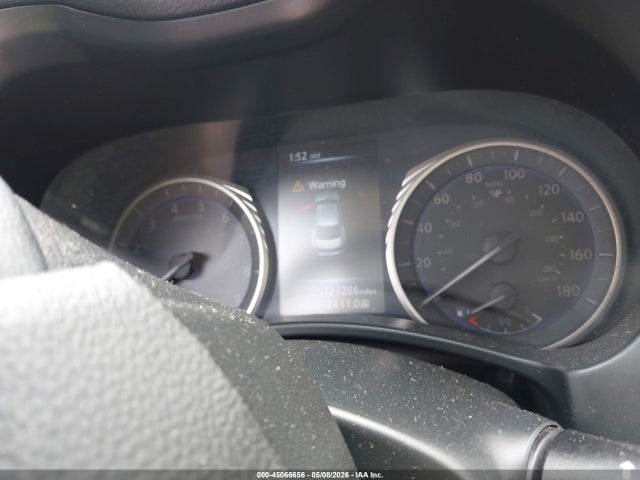 INFINITI Q50 Premium