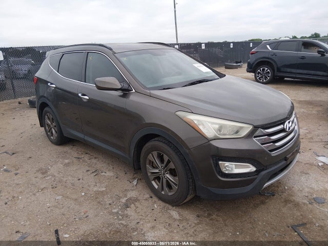 Salvage Hyundai SANTA FE Image