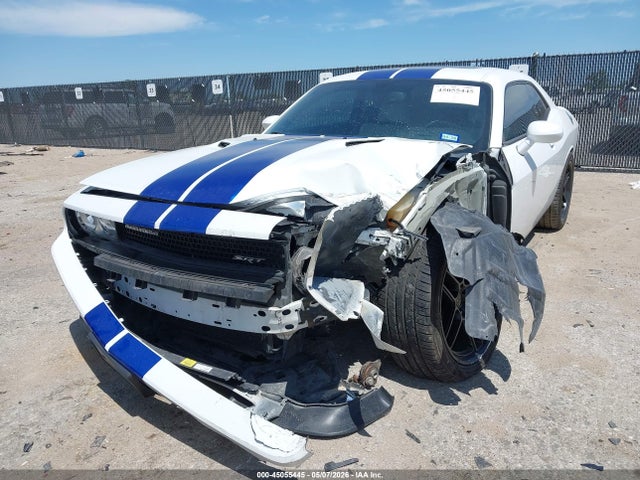 Dodge Challenger Srt8