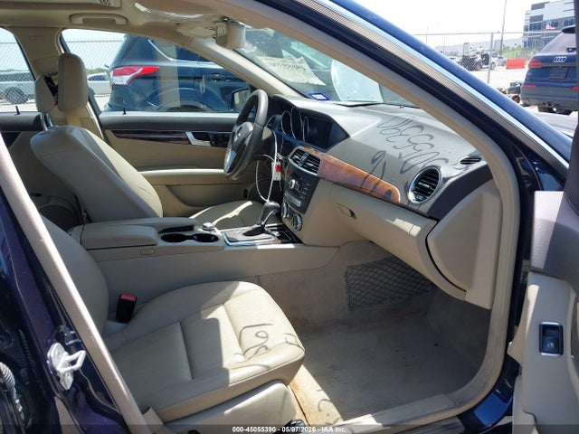 Mercedes-Benz C-Class Sport 4matic
